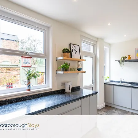 Garfield * Scarborough